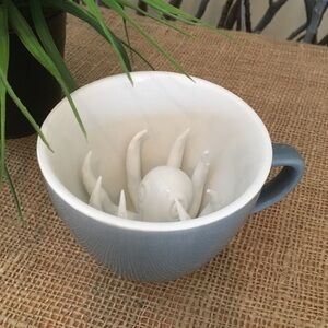 Creative Cups Hidden Octopus Coffee / Tea Cup